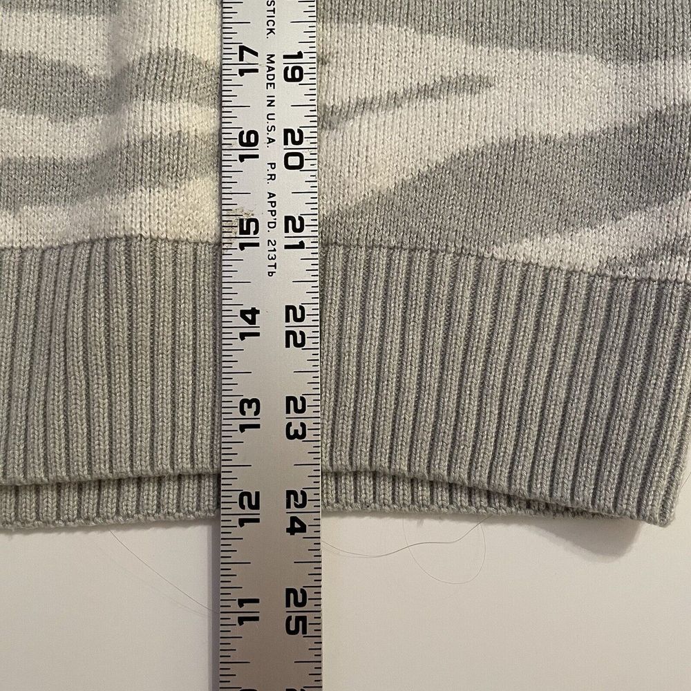 Varley Calvert V Neck‎ Sweater Sz Small Zebra Striped Gray And White Merino Wool - Picture 7 of 10